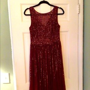 Aidan Mattox cranberry color sequin & bead cocktail dress-size 8. Worn once